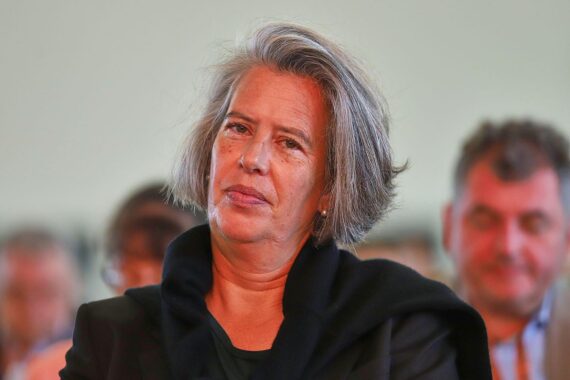 Tamara Zieschang spricht über Gewaltaufrufe und Extremismus in sozialen Medien.