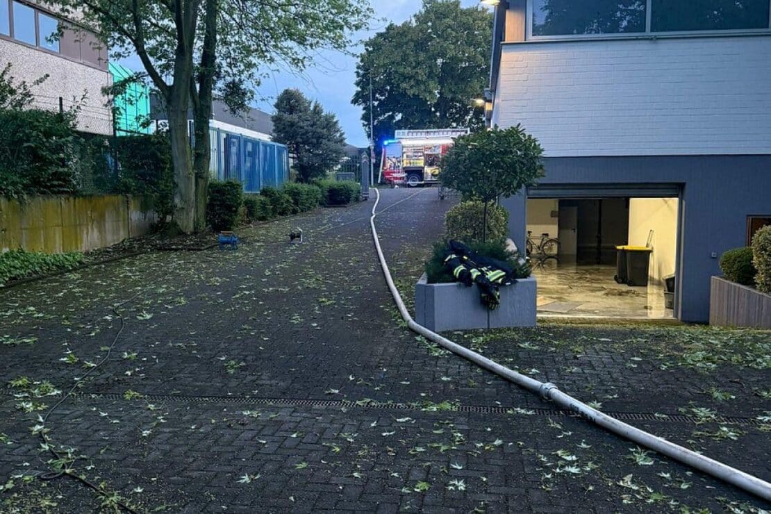 Unwetter in Bergheim: Feuerwehr rückt zu über 100 Einsätzen aus