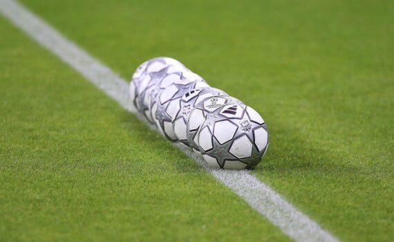 Fußbälle im Archiv: Concacaf lehnt Infantino-Investorenpläne für die Fußball-WM ab.