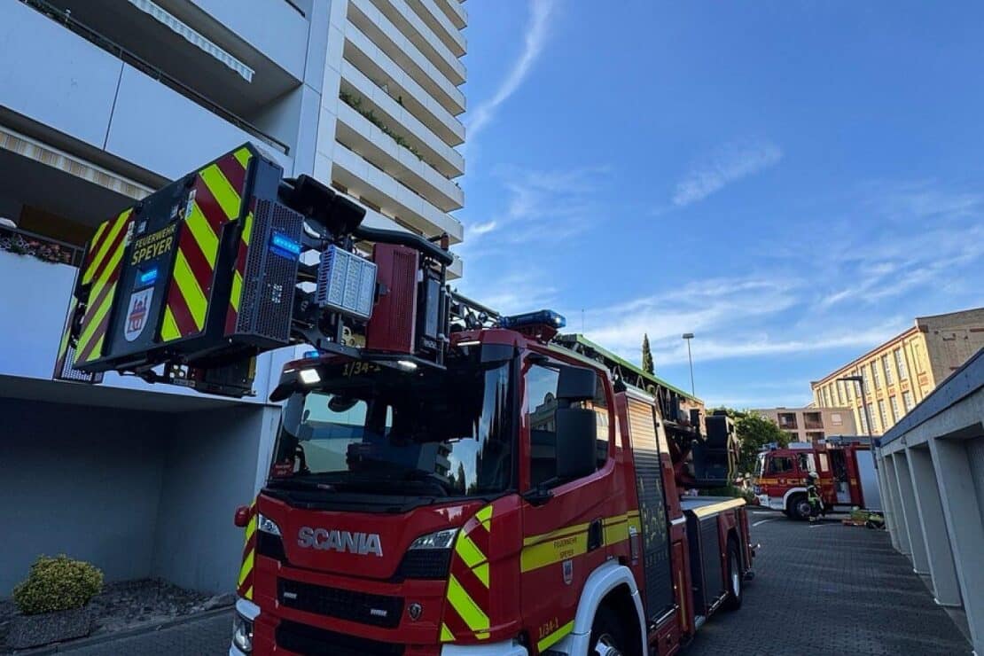 Balkonbrand in Speyerer Doppelhochhäusern