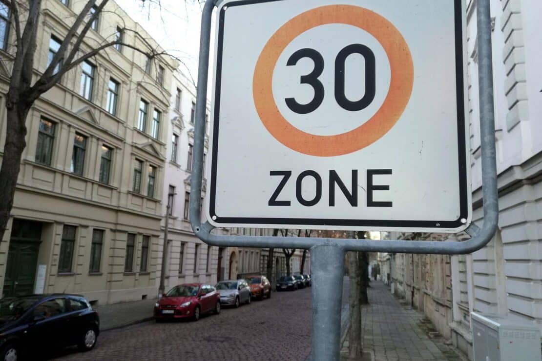 Berliner Gericht stoppt CDU-Politik gegen Tempo 30 an Schulwegen