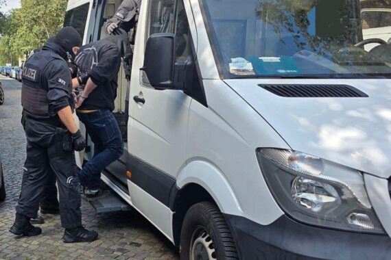 Bundespolizei-Festnahme in Hamburg: Ermittler greifen mutmaßlichen Schleuser im Rotlichtmilieu auf (Archivfoto).