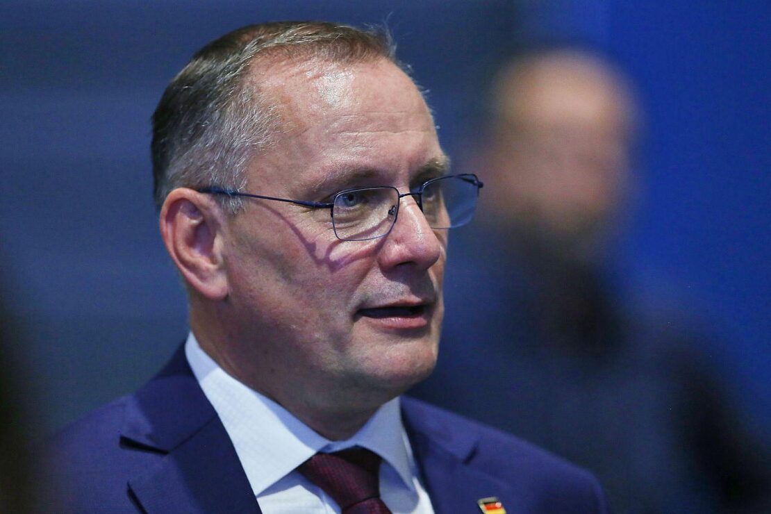 Chrupalla nennt Pistorius "Kriegsminister"