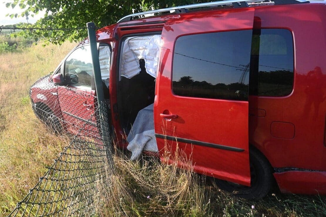 Drei Verletzte bei Unfall auf B188 bei Gardelegen