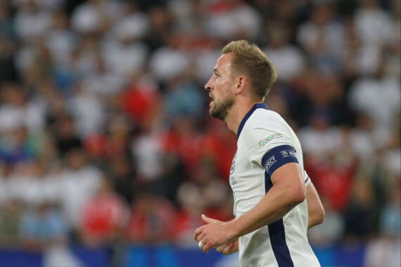 Harry Kane jubelt nach seinem entscheidenden Tor im WM-Spiel gegen die DR Kongo.