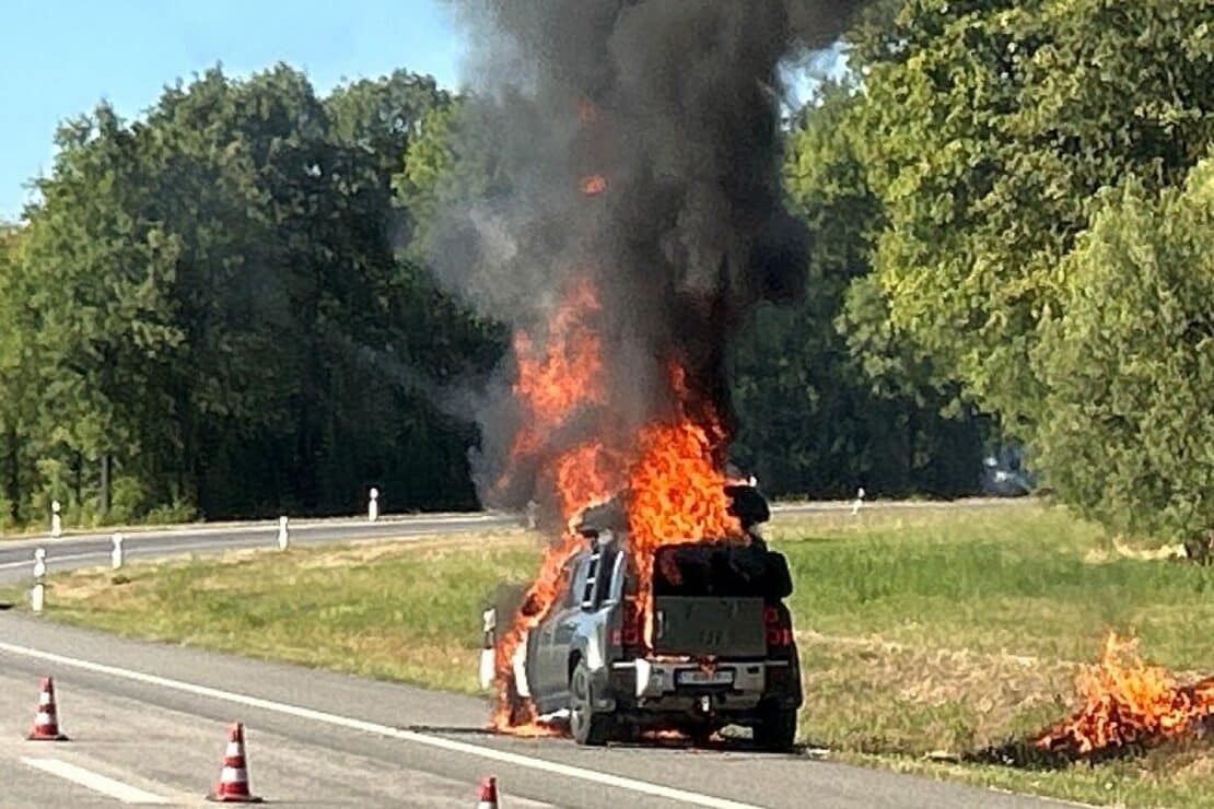 Fahrzeugbrand auf der A1 bei Salmtal führt zu erheblichem Rückstau