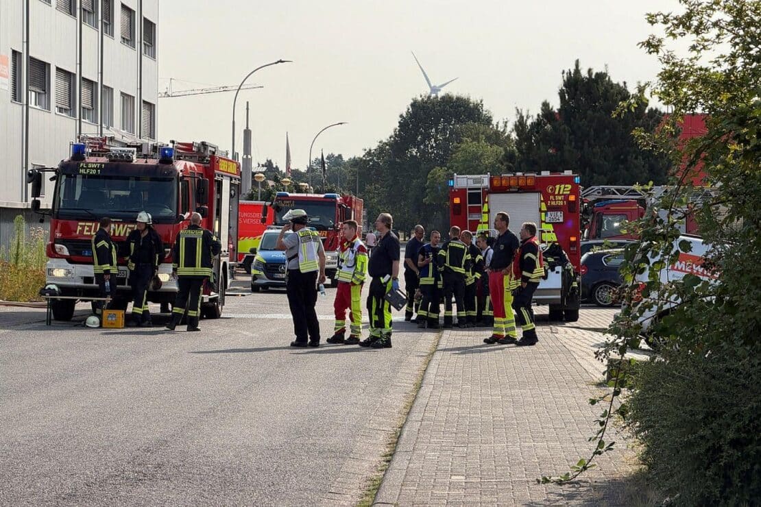 Gefahrstoffeinsatz in Industriebetrieb in Waldniel
