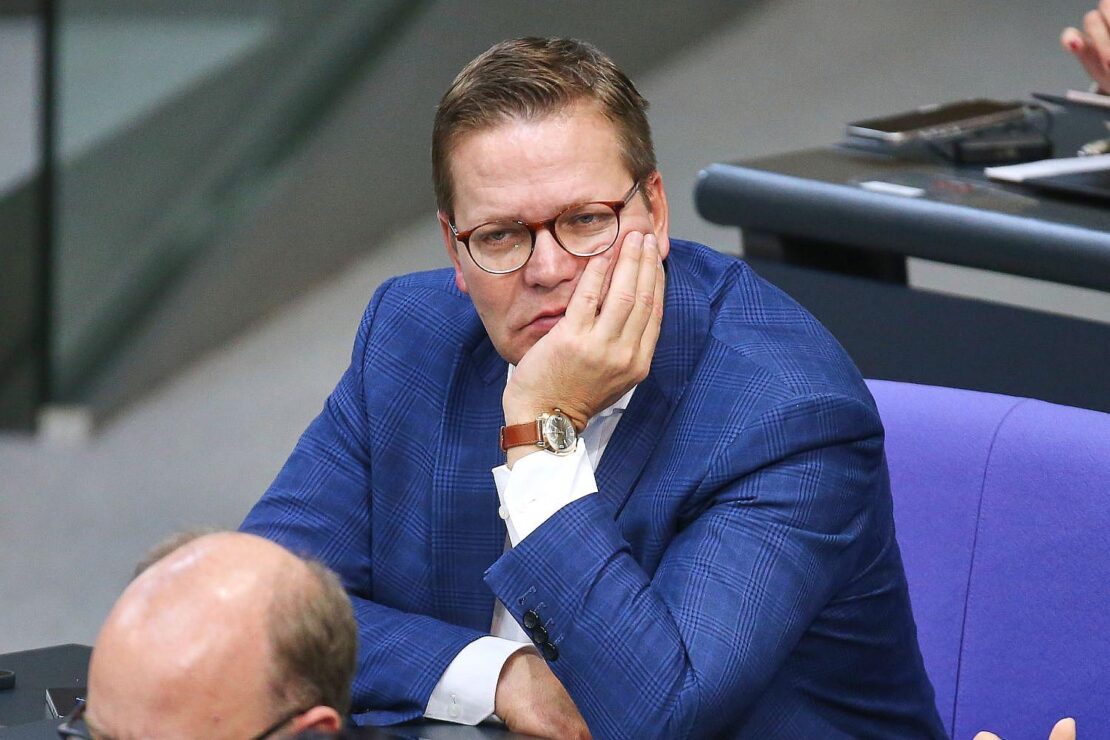 Geschasster Staatssekretär Sorge wettert gegen Merz