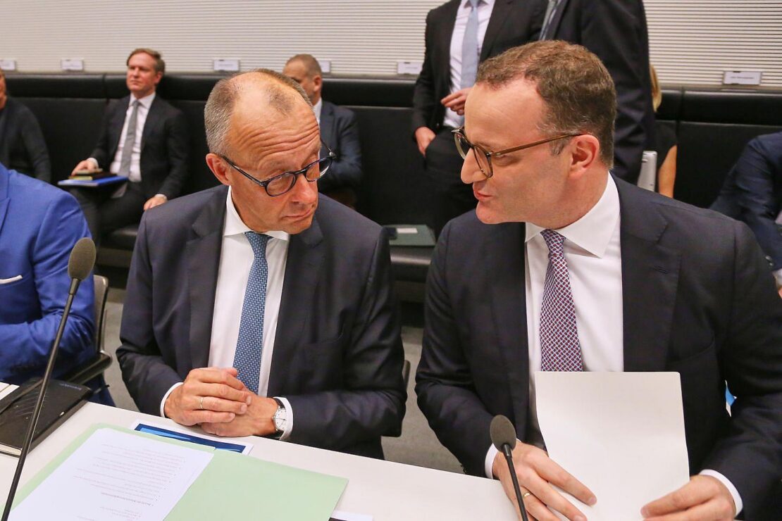 Merz nennt Spahn-Rücktritt "unvermeidlich"