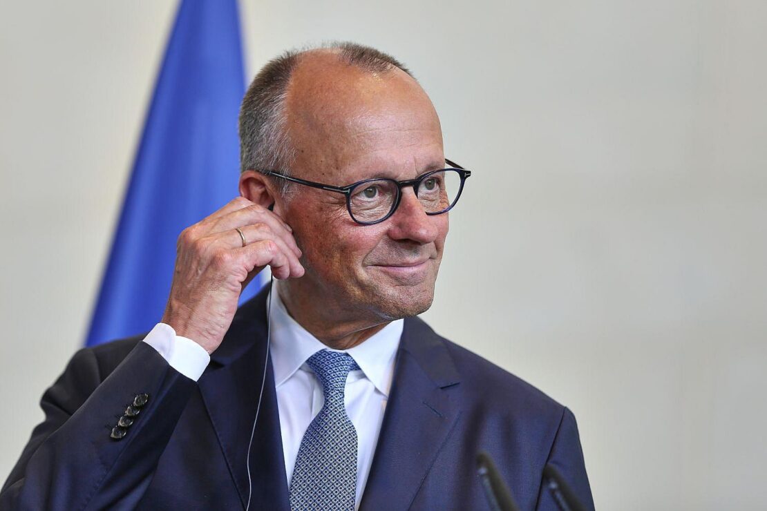 Merz telefoniert mit neuem britischen Premierminister Burnham