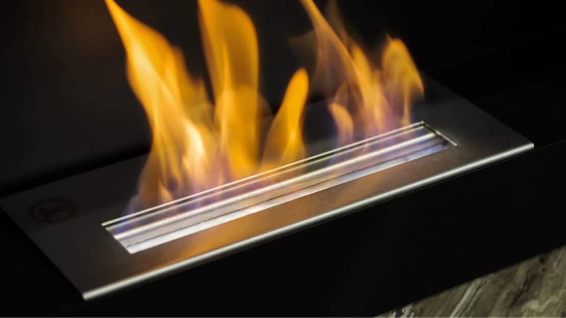 Sicherheit und Brandschutz im Umgang mit Bioethanol-Kaminen