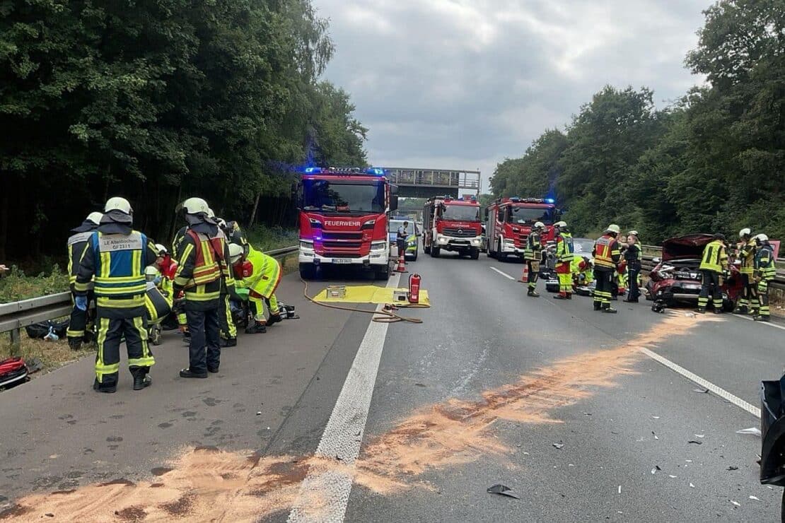 Sieben Verletzte bei Unfall auf der A43 bei Bochum