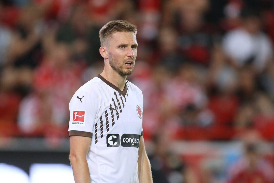 VfL Bochum verpflichtet Karol Mets