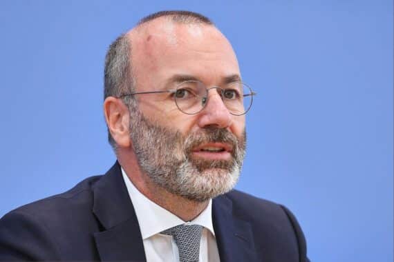 Manfred Weber warnt: Ceuta als europäische Grenze, Frontex stärken, Folgen für ganz Europa verhindern.