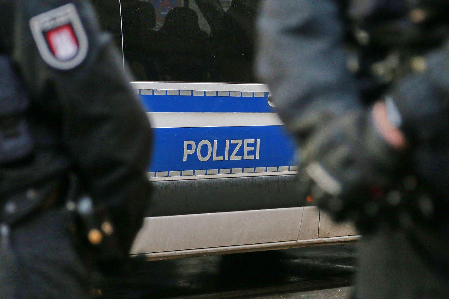 Polizei-Archivfoto; Ravensburg: Festnahme eines 32-Jährigen nach versuchtem Tötungsdelikt, Untersuchungshaft.