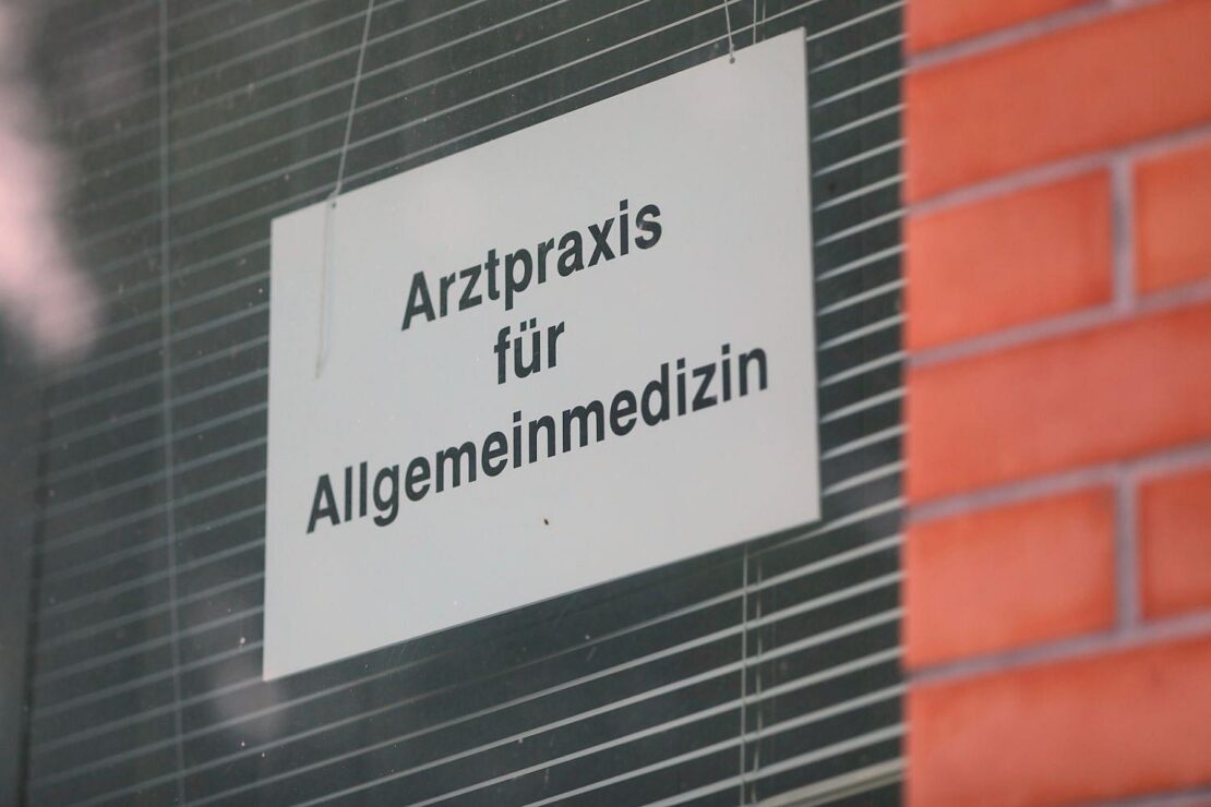 Bas stellt Attestpflicht ab erstem Krankheitstag infrage