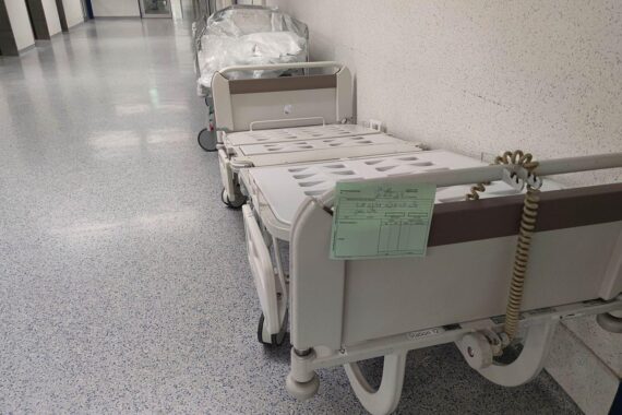 Krankenhaus-Archivaufnahme: Judith Gerlach fordert rasche Bürokratie-Entlastung für Kliniken und Pflegepersonal.