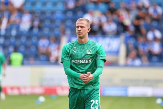 Fußballer Brynjar Ingi Bjarnason im Archivfoto; Verabschiedung von Greuther Fürth Richtung SönderjyskE.