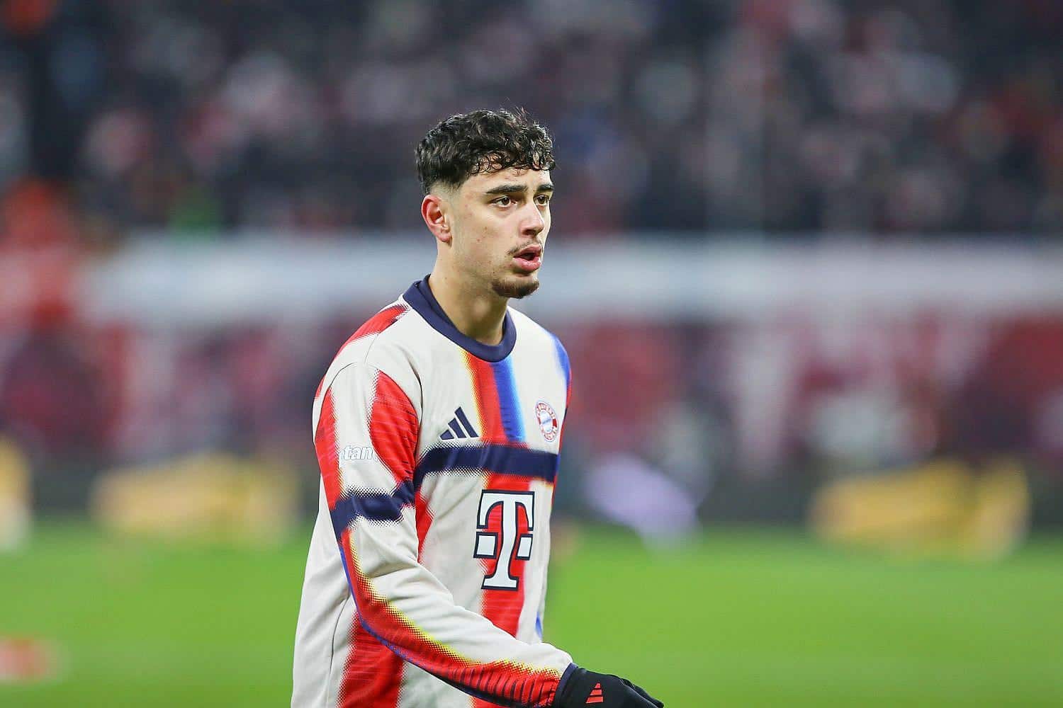 Bundesliga-Auftaktspiel: Bayern schlägt Stuttgart mit 5:1