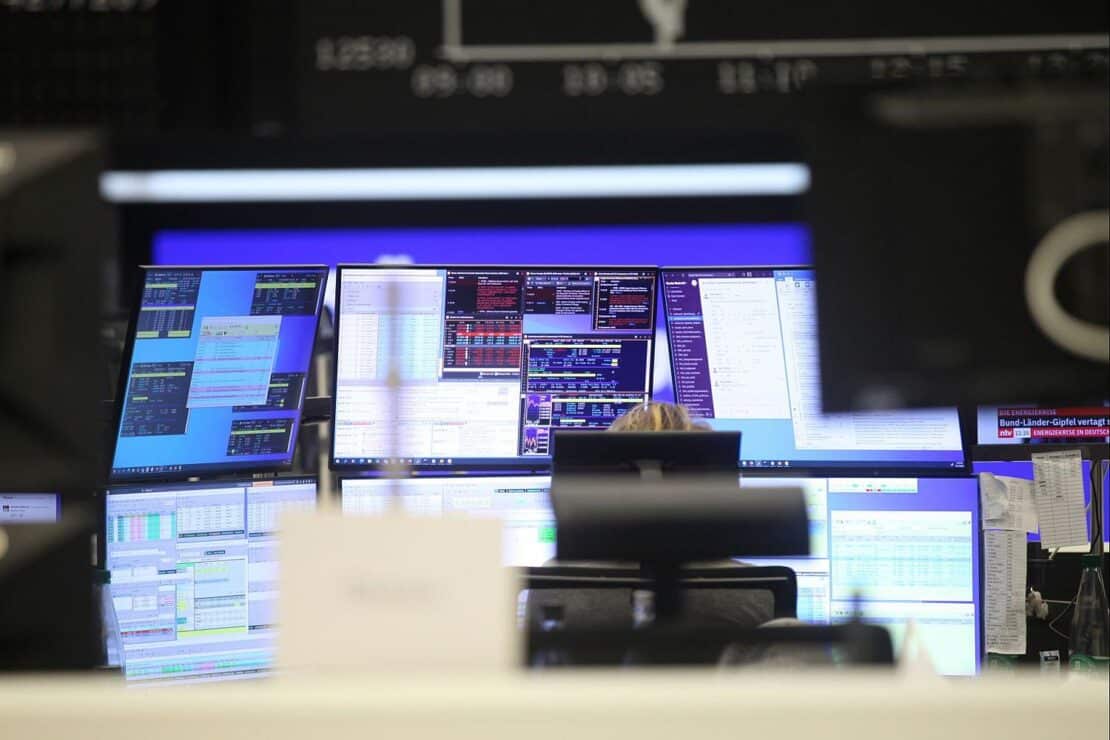 Dax rutscht auf Vortagesniveau – Anleger werden vorsichtiger