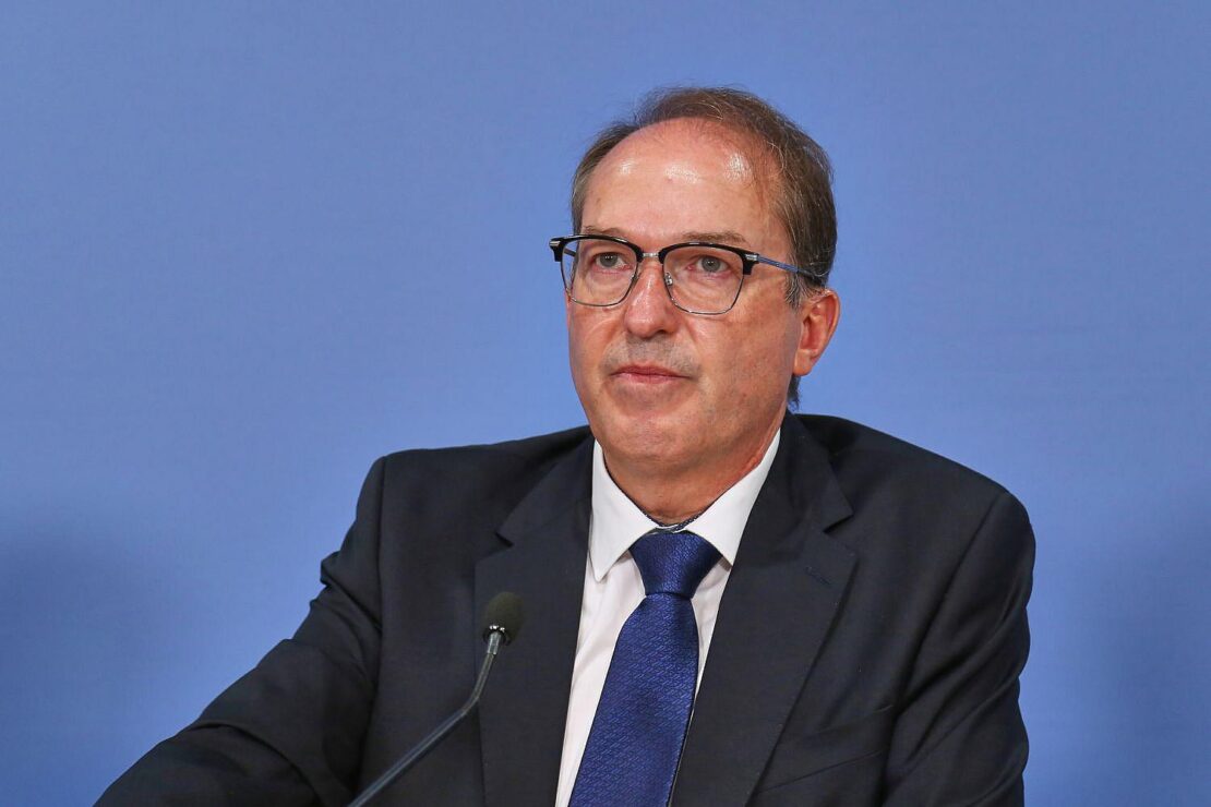 Dobrindt versichert: Kein "Kontrollverlust" wie 2015