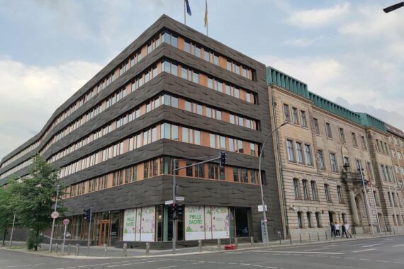 Ministerium-Archivfoto: Zusammenführung von BfR, Max-Rubner-Institut und BZfE zu neuem Bundesinstitut ab 2029.