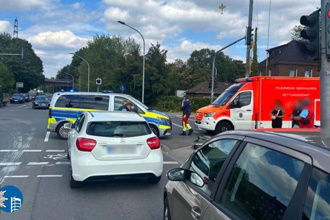 E-Scooter-Fahrer in Oberhausen nach Rotlichtmissachtung verletzt