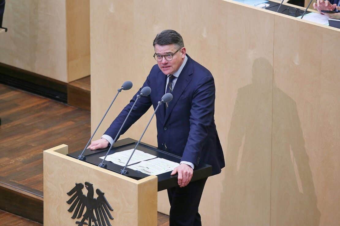Frei: Rhein könnte gutes Staatsoberhaupt sein