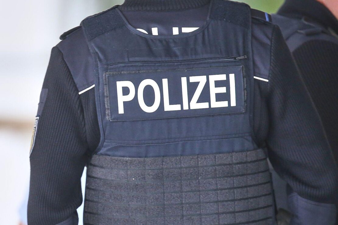 Jugendlicher alkoholisiert mit Rasentraktor unterwegs