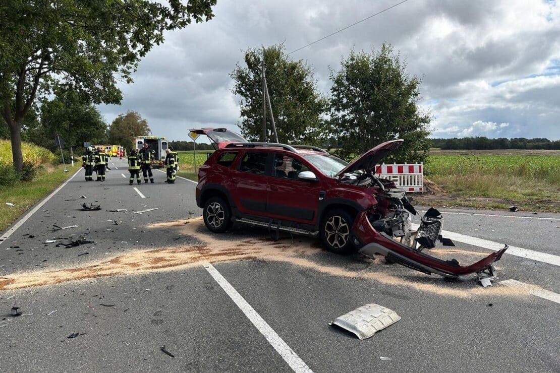 Mehrere Verletzte bei Unfall auf Landesstraße 34 in Aurich
