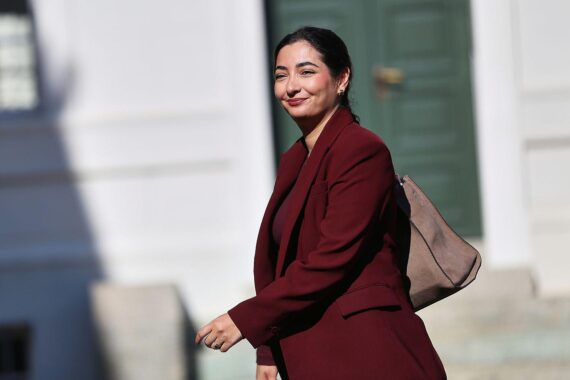 Reem Alabali Radovan mahnt Klimaanpassung nach Sturzflut in Nepal/Tibet an.