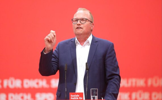 Jochen Ott bei Rentenreform: Altersteilzeit im Blockmodell, SPD-Forderungen 2027, Industrieland NRW.