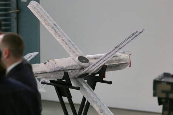 Drohnen am Flughafen Halle/Leipzig: neues Technologiezentrum für Drohnensicherheit und Abwehr in Cochstedt.