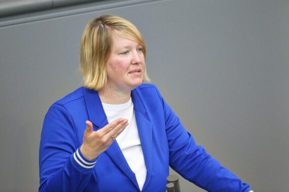 Porträt von Wiebke Esdar (Archiv) vor dem Thema Reform der Erbschaftsteuer.