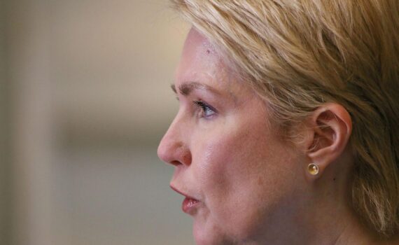Manuela Schwesig (SPD) bei einem Archivfoto, Rückzug 2019 wegen Krebs und später Ministerpräsidentin.