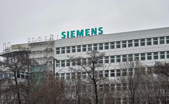 Siemens-Manager Tobias Bäumler kritisiert Konzernumbau; Archivfoto von Siemens, Büro/Landesweite Unternehmensführung.