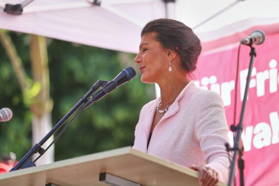 Sahra Wagenknecht (Archiv) in Magdeburg; BSW unterstützt einzelne AfD-Vorhaben im Landtag Sachsen-Anhalt.