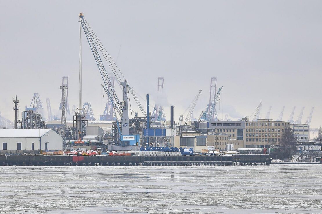 Warnstreiks an sechs deutschen Seehäfen gestartet