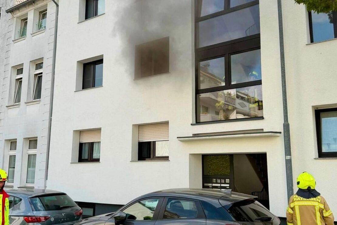 Zwei tote Katzen bei Wohnungsbrand in Ratingen-Lintorf