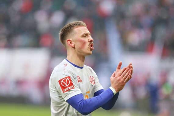 Fußballszene: HSV verliert 0:5 gegen Mainz 05; Torjubel von Phillip Tietz (Archiv).