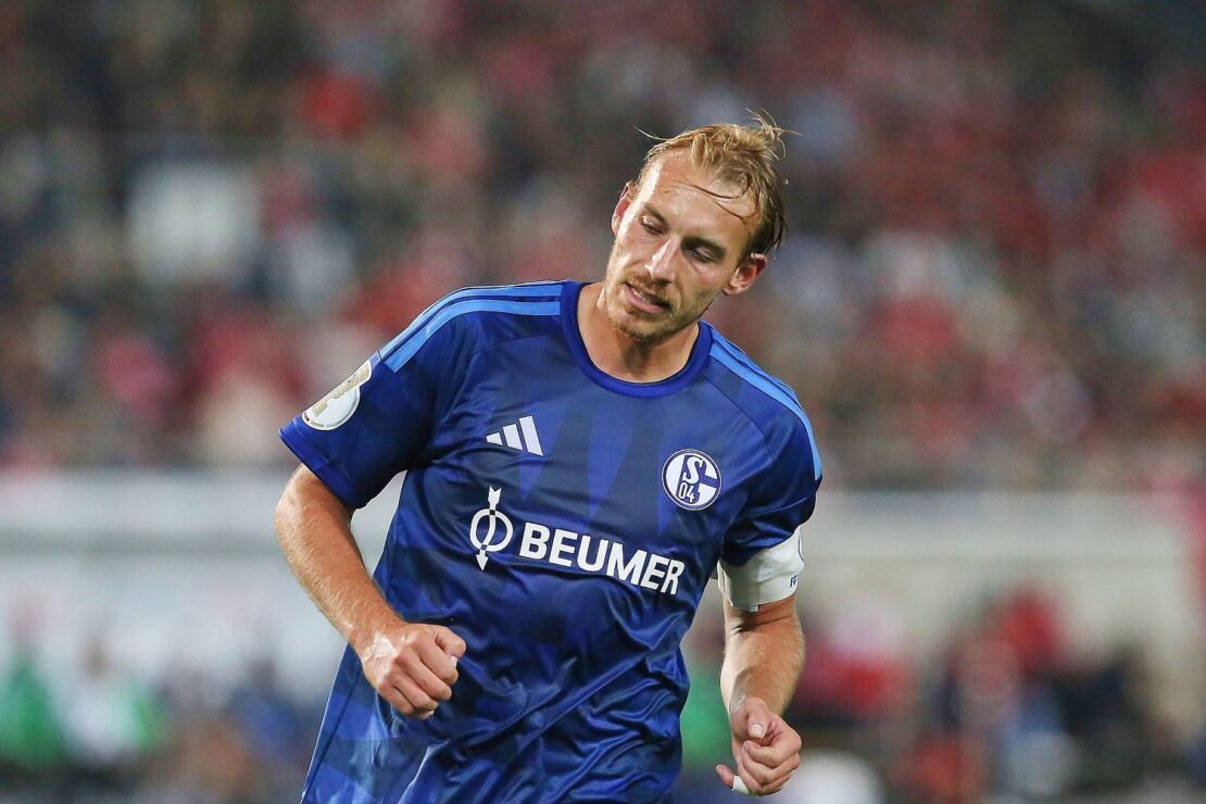 1. Bundesliga Schalke und Elversberg trennen sich torlos