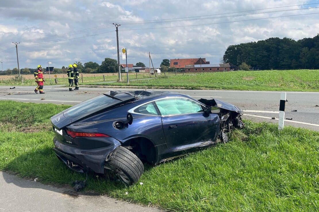 Autoüberschlag auf L884 bei Senden-Ottmarsbocholt – 50-Jähriger schwer verletzt