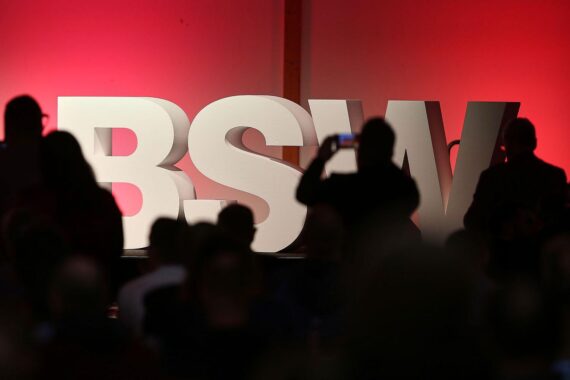 BSW-Logo in Thüringen, Auflösung der BSW-Fraktion und Gründung „Thüringen Gerecht“ (Katja Wolf).