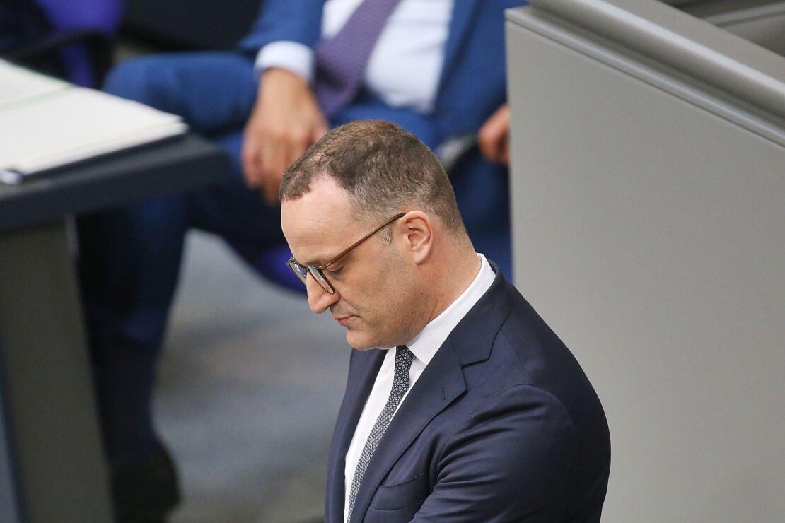 Bericht: Spahn gibt Posten im Haushaltsausschuss ab