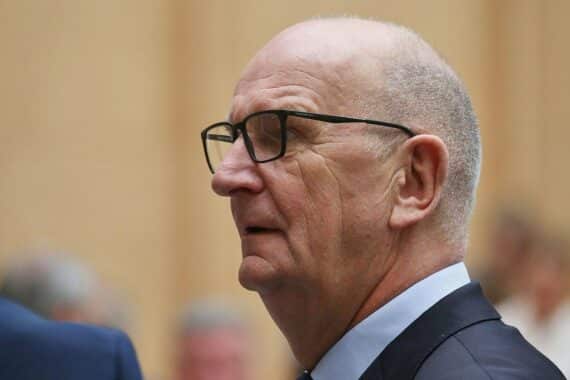 Dietmar Woidke (Archiv) in Potsdam: Brandenburg bedauert Berlins Olympiabewerbungs-Rückzug, hofft auf Spiele in Deutschland.