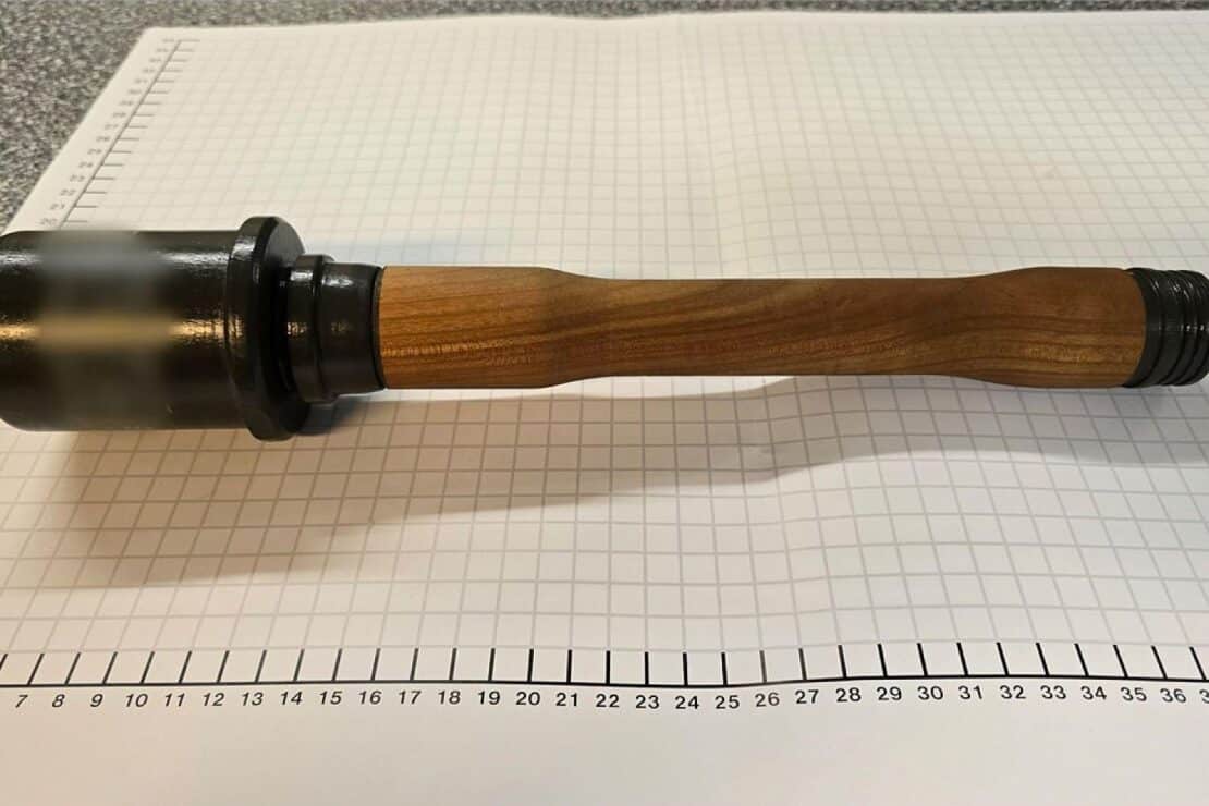 Bundespolizei beschlagnahmt nachgemachte Stielhandgranate in Gelsenkirchen