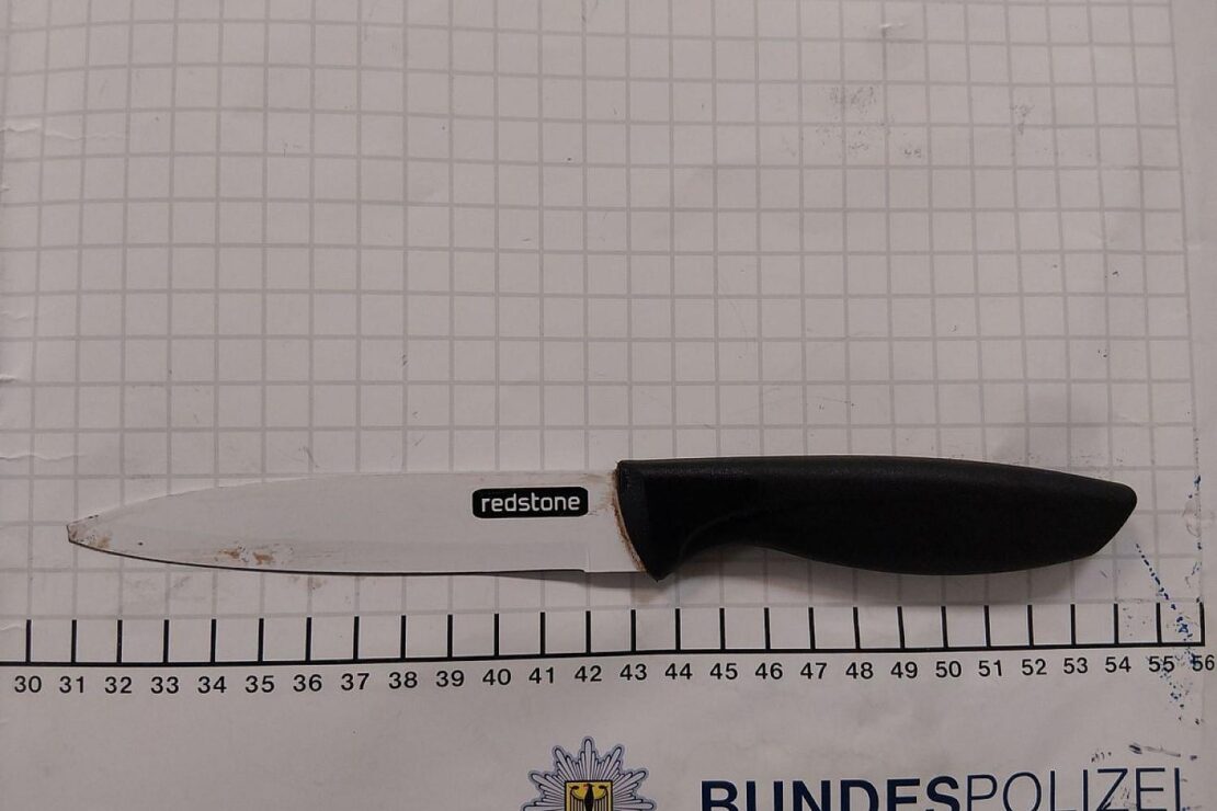 Bundespolizei nimmt 19-Jährigen mit Messer in RE vorläufig fest