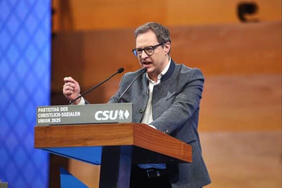Martin Huber (Archiv), Foto in Berlin: CSU-Migration „Stadtbild“-Debatte wird wieder aufgenommen.
