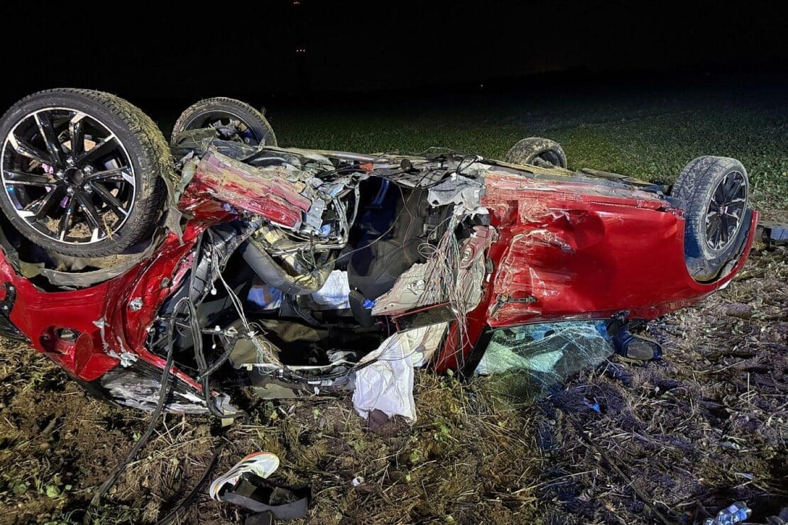Drei Verletzte nach Verkehrsunfall mit fünf Beteiligten in Kalkar