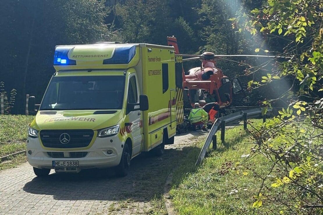 Eine Person stirbt nach Frontalzusammenstoß im Neandertal bei Mettmann